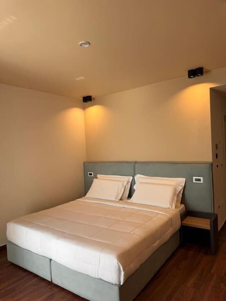 Aldis Hotel 26/59
