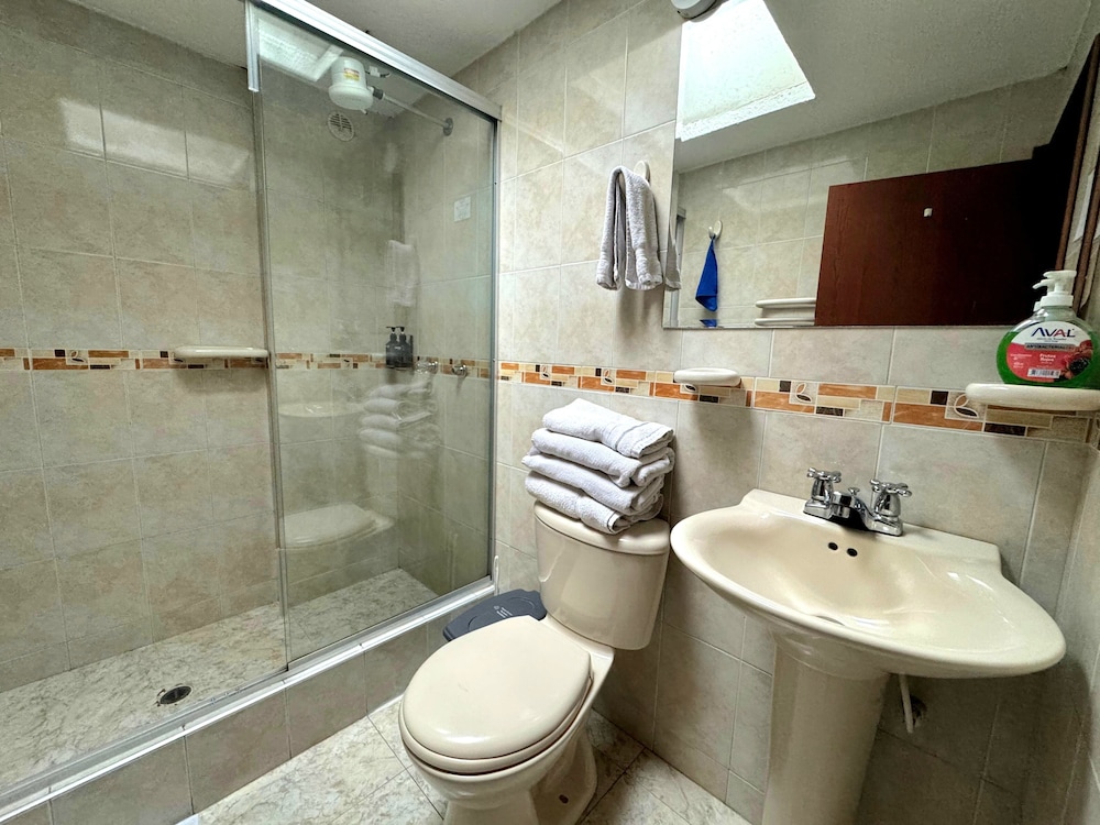 Hotel Oporto 83 44/50