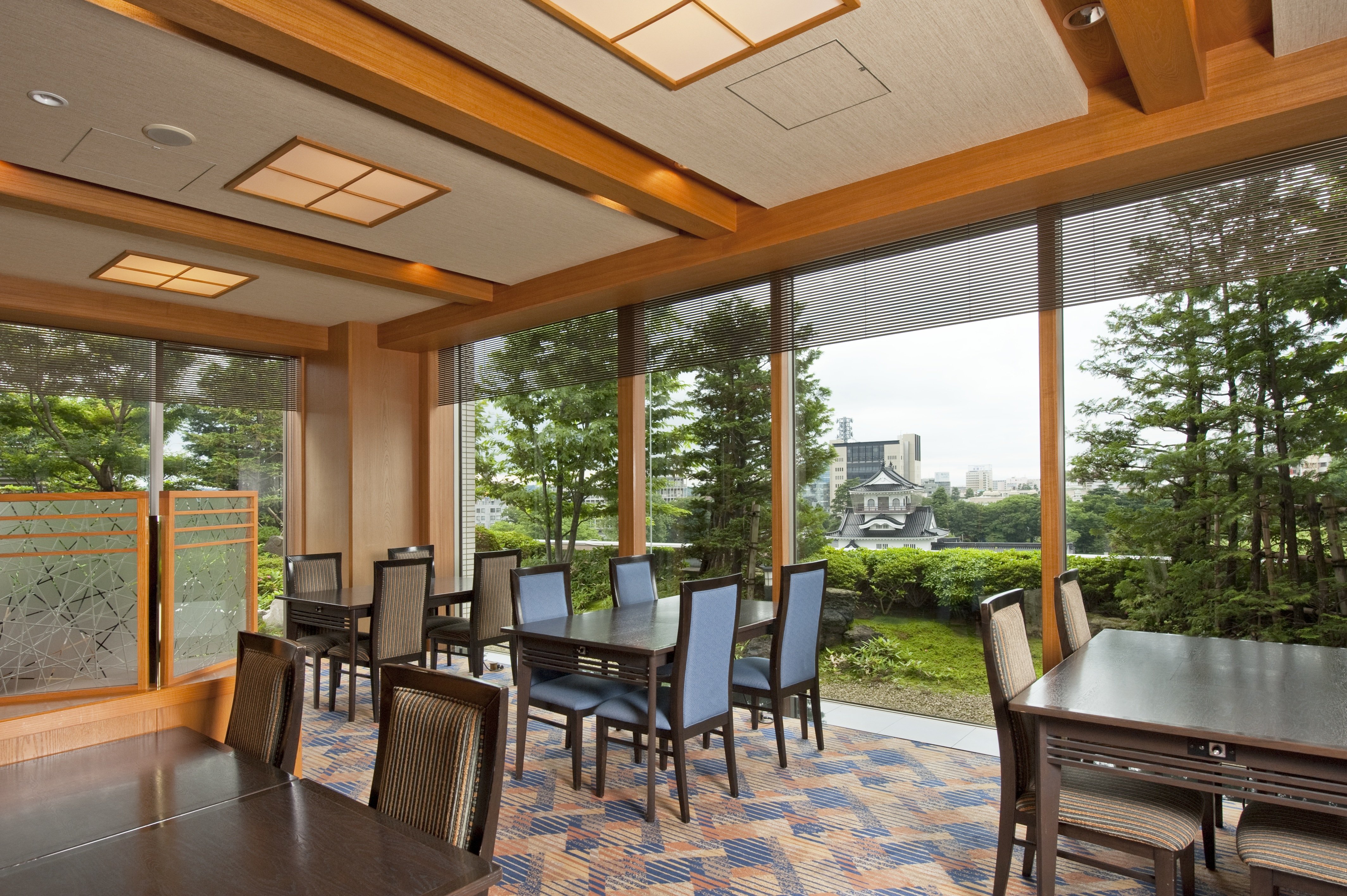 Ana Crowne Plaza Hotel Toyama 58/78