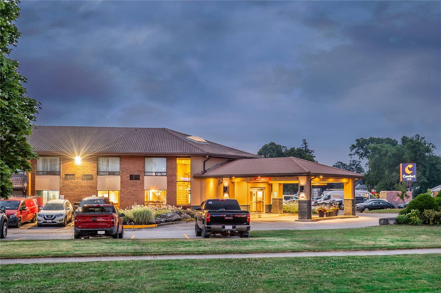 Comfort Inn Chatham 22/25