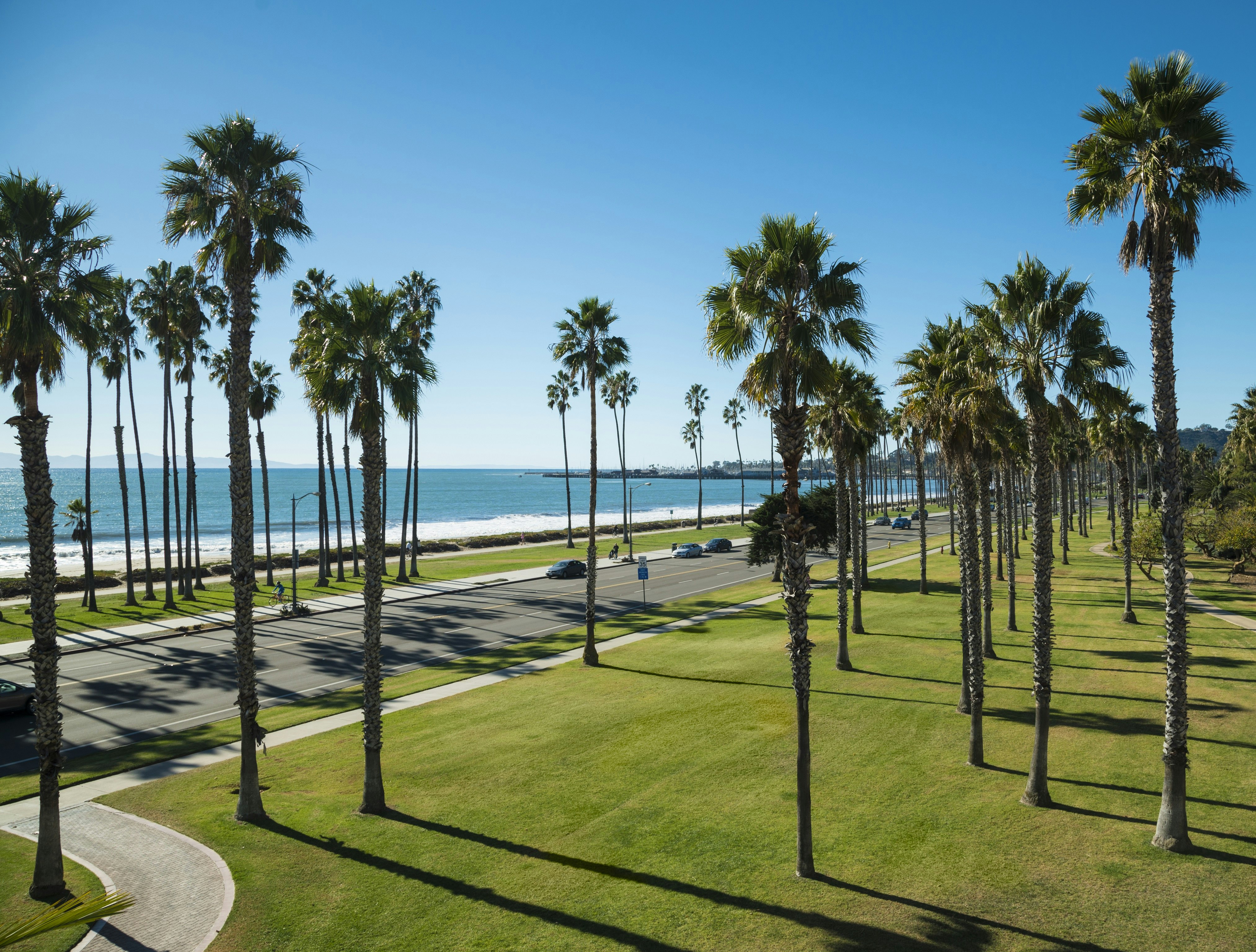 Hilton Santa Barbara Beachfront Resort 24/70