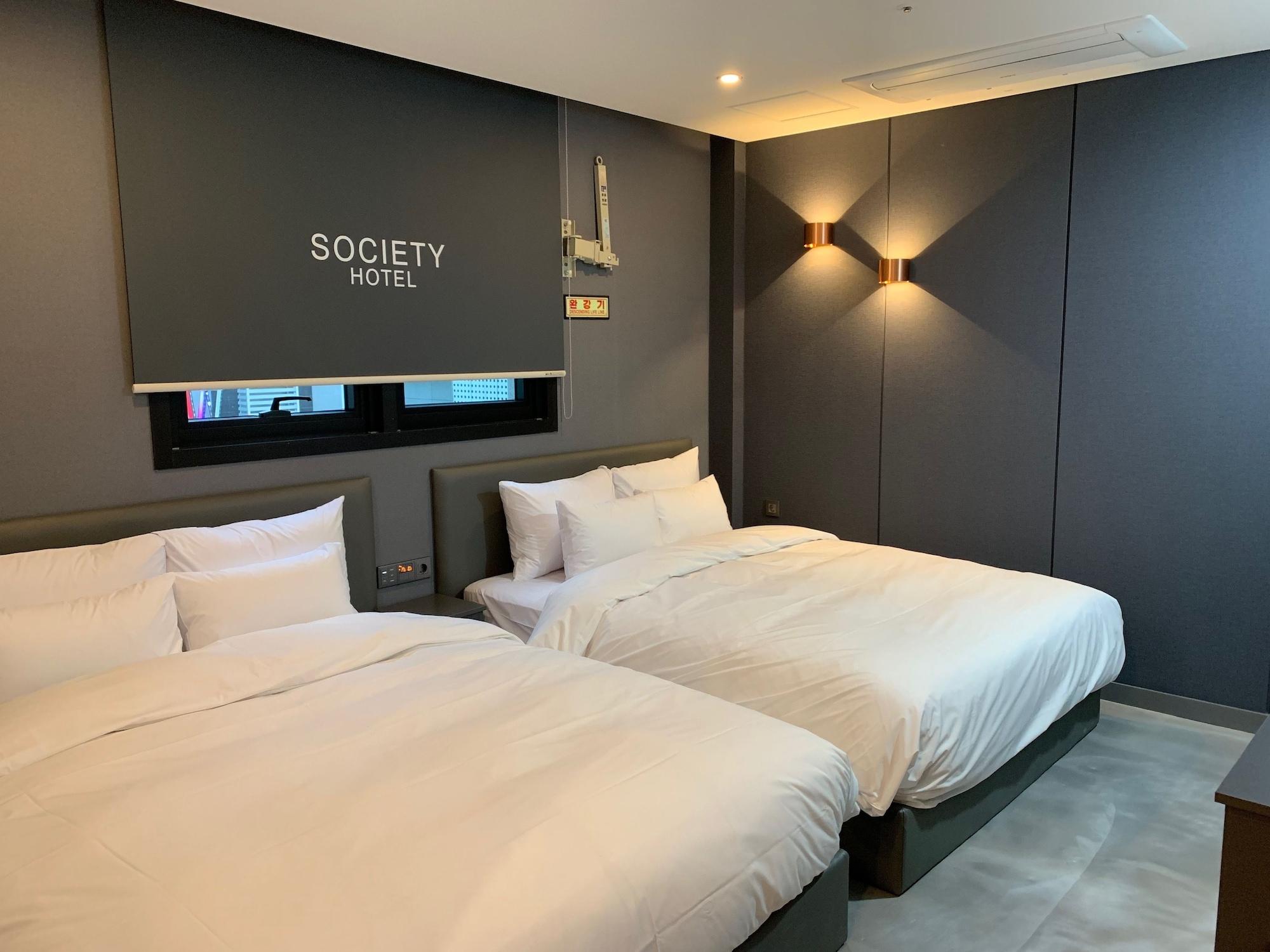Hotel Society 9/54