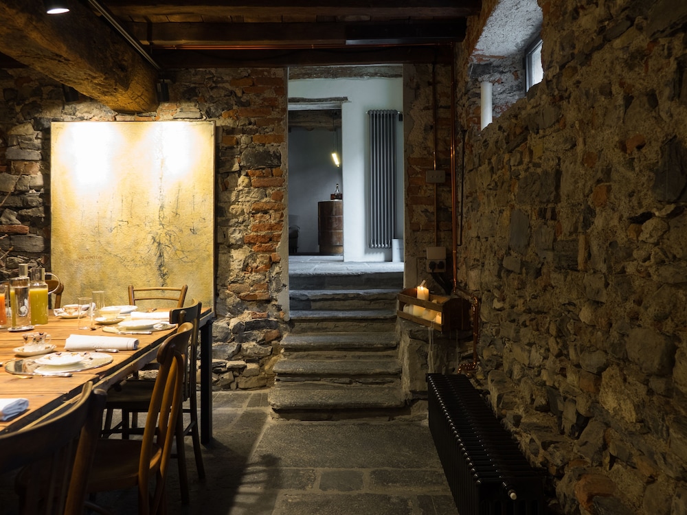 Palazzo Albricci Peregrini 26/50