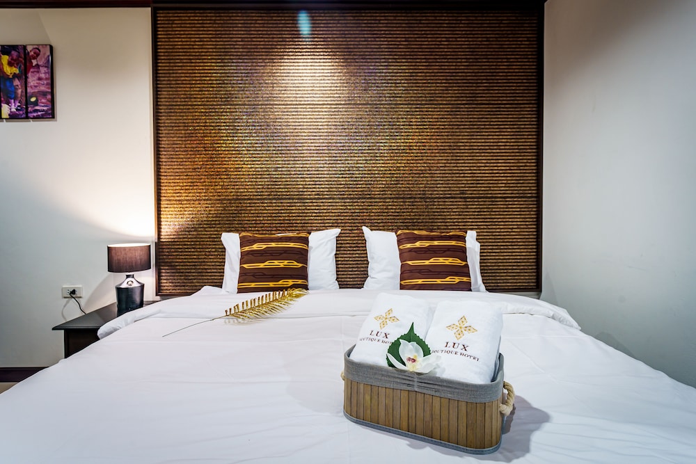 Lux Boutique Hotel 8/19
