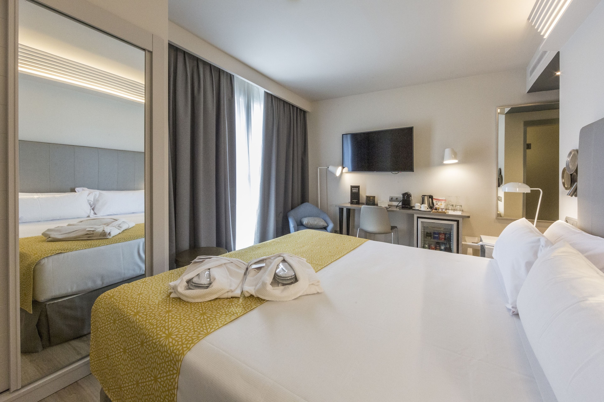 ROOM, DOUBLE BED, TERRACE