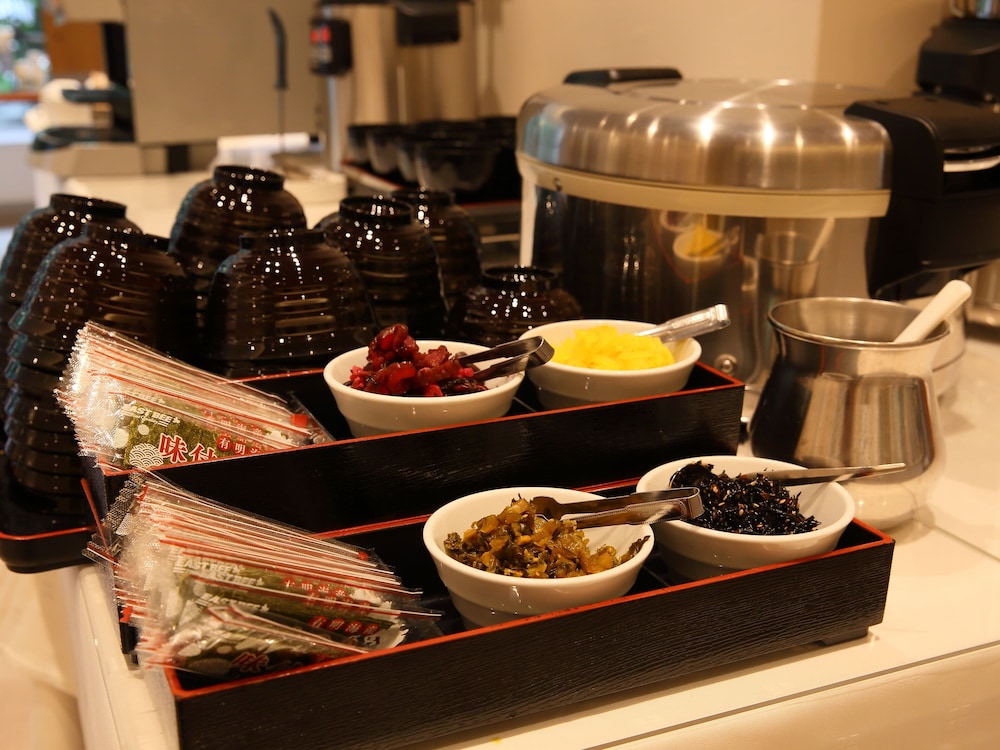 Hotel Claiton Shin-Osaka photo3
