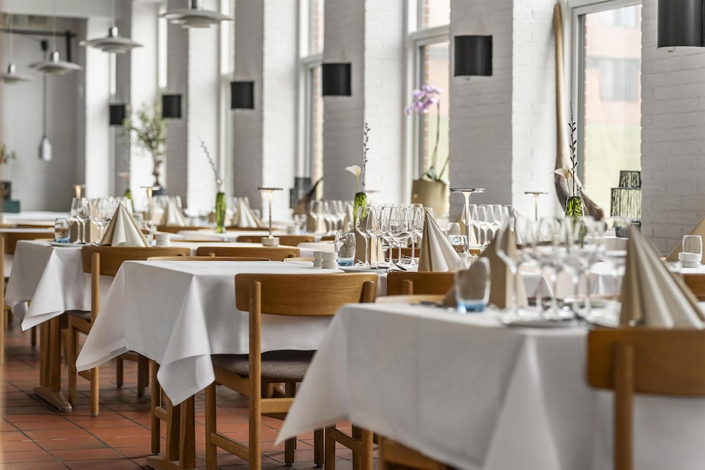 Hotel Fuglsocentret, BW Signature Collection 40/61