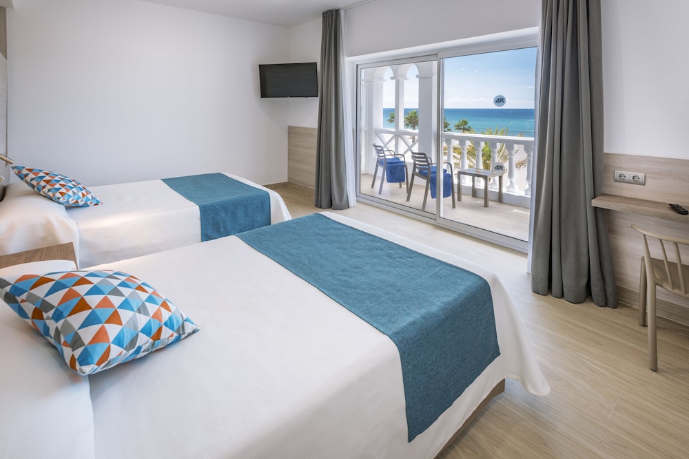 4R Gran Europe Hotel 4/50