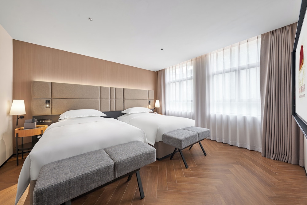Suite, Mansion, Twin Beds