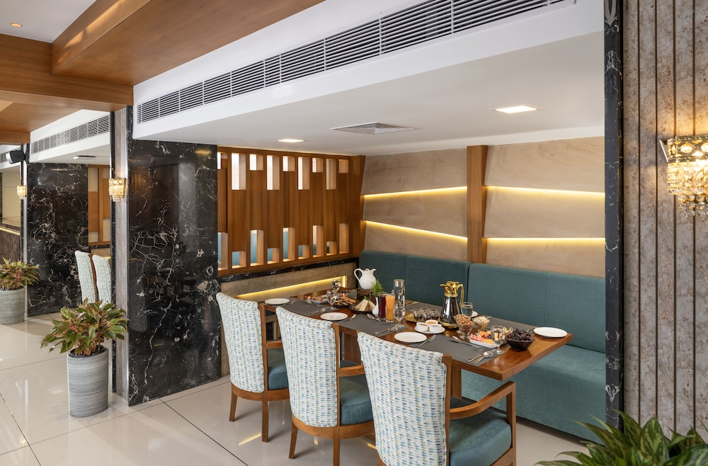 The Grand Cliff Resort Munnar 34/48