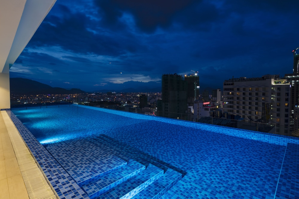 Nagar Hotel Nha Trang 69/72