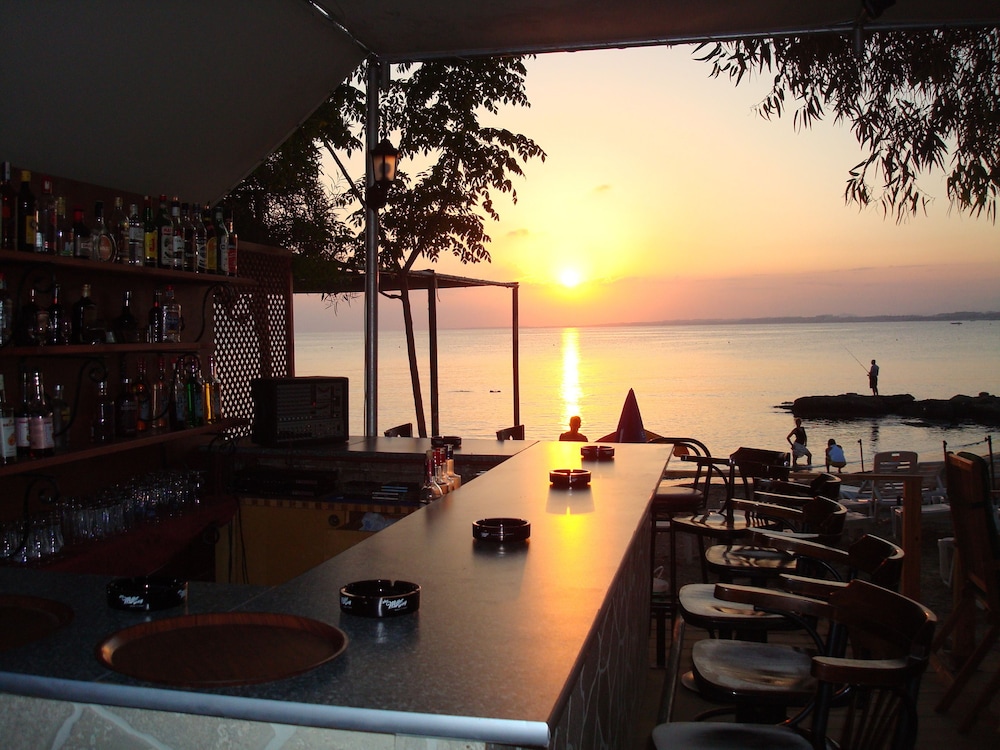 Neptun Hotel 21/27