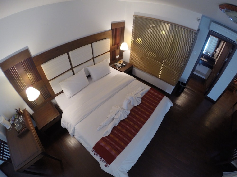 River City Hotel 10/20