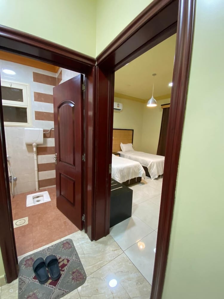 ديار البساتين للشقق الفندقية(Diyar Al Basateen Hotel Apartment) 17/17