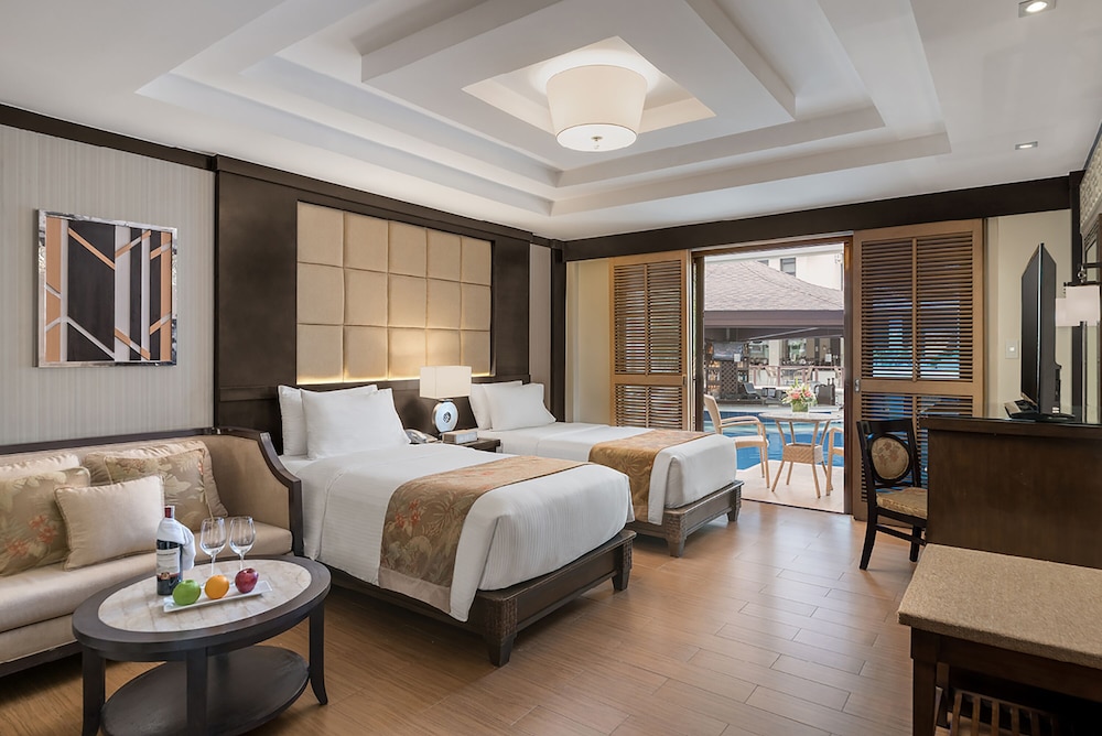 Henann Lagoon Resort 20/50