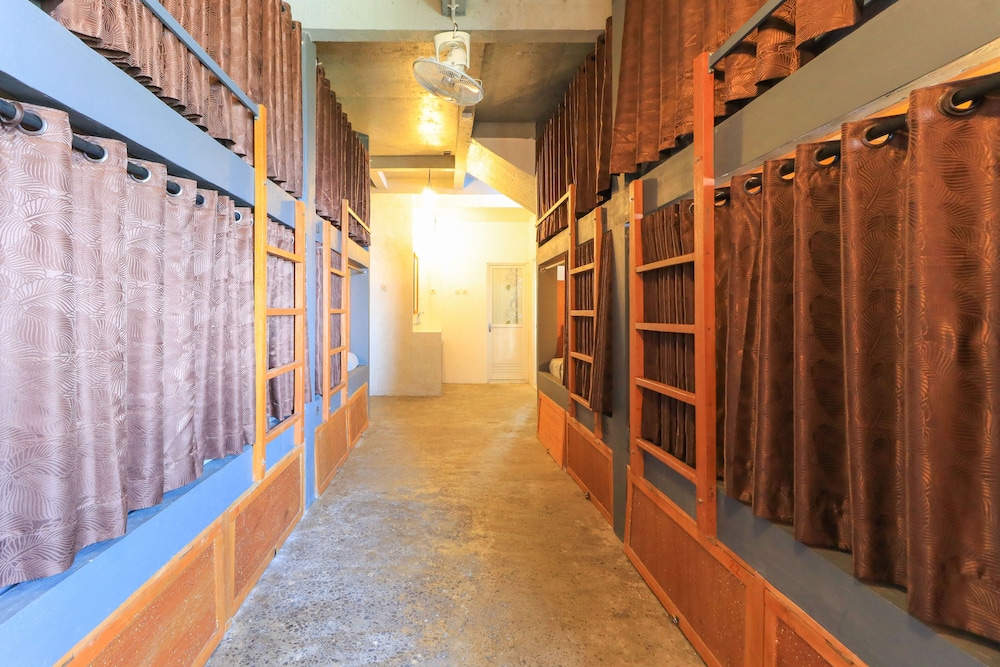 Hostel Bukit Sangcure 2/42