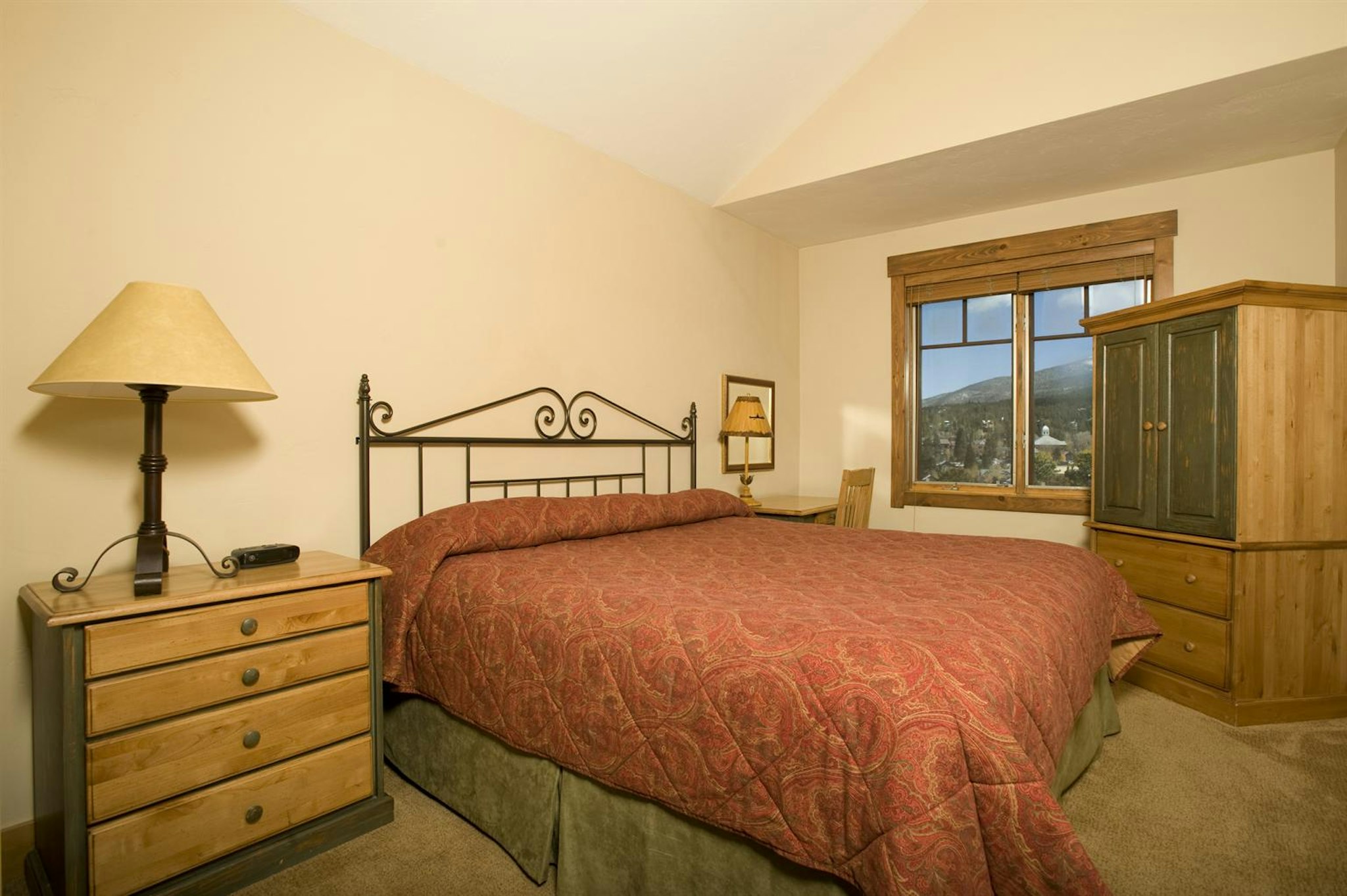 Mountain Thunder Lodge 27/80