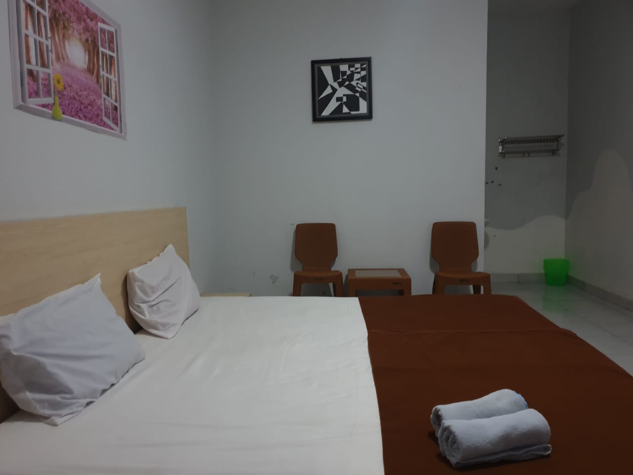 OYO 3040 D pineapple Villa 14/32