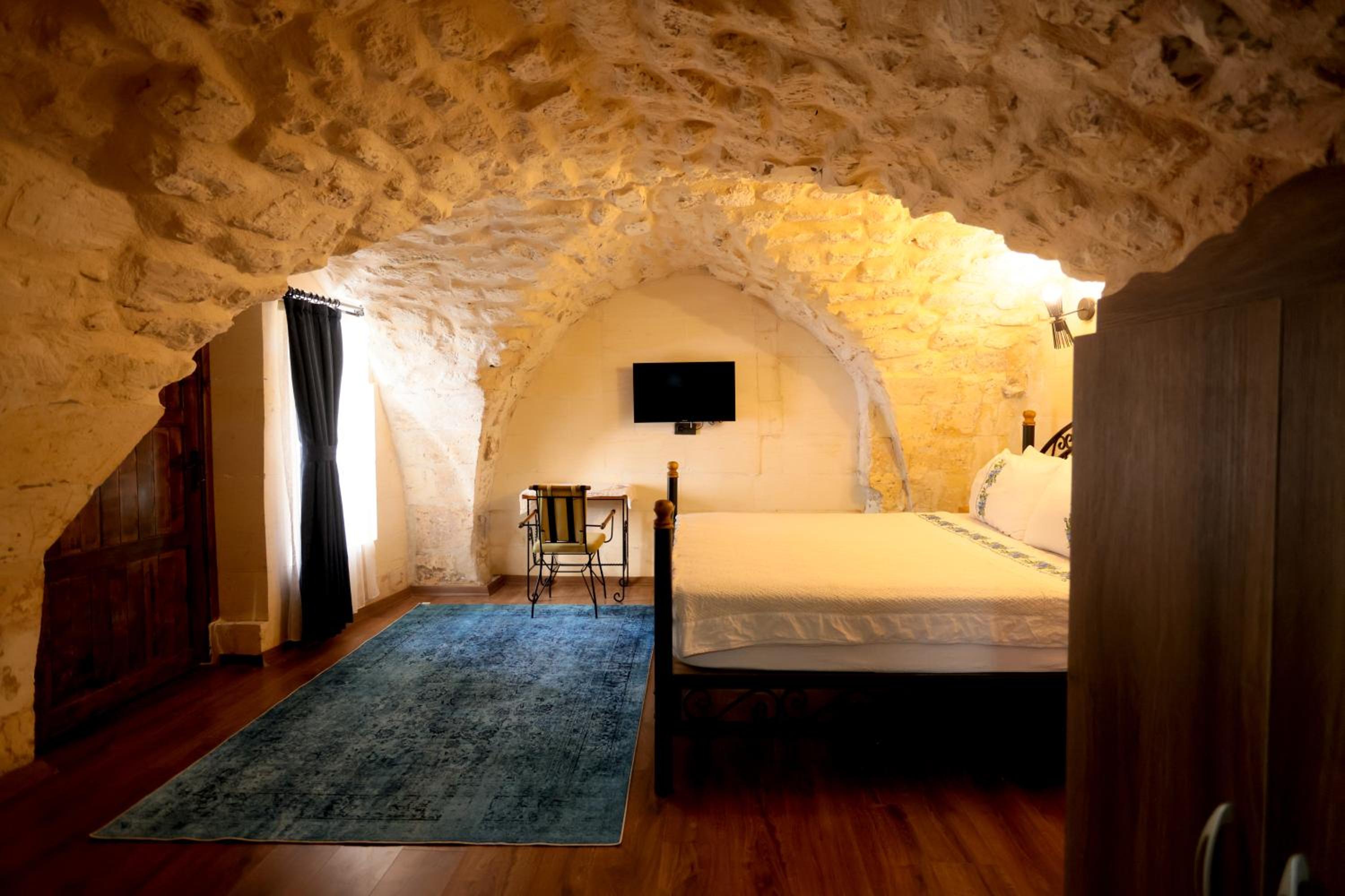 غرفة بسرير مزدوج بإطلالة على الحديقة، Astarte Hotel 8/10