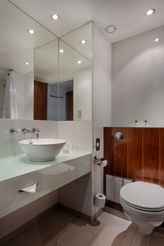 Holiday Inn London - Camden Lock by IHG 19/84
