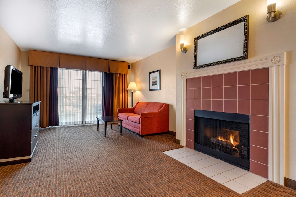 Best Western Luxury Inn 28/37