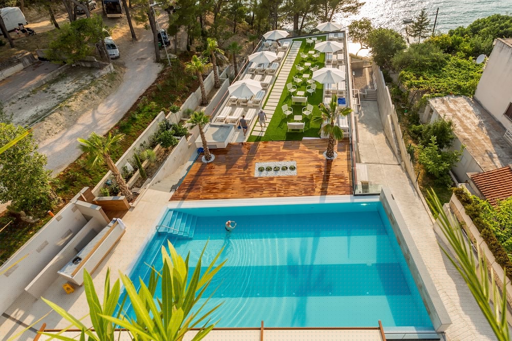 Hotel Eden 4/70