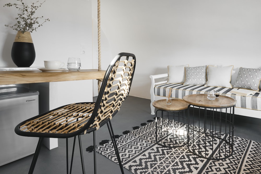 Nano Suites 22/50