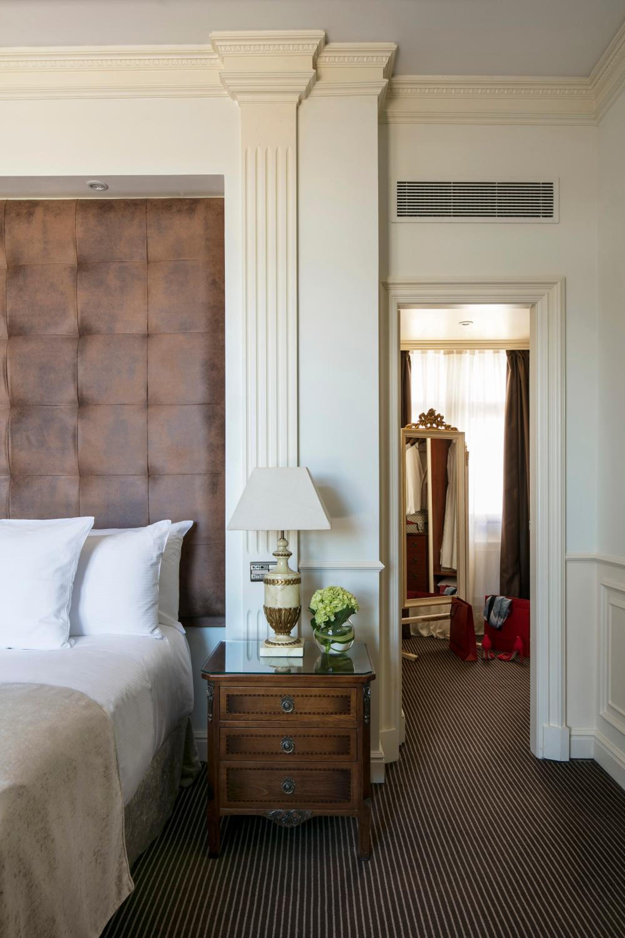 Red Level, Presidential, Penthouse Suite
