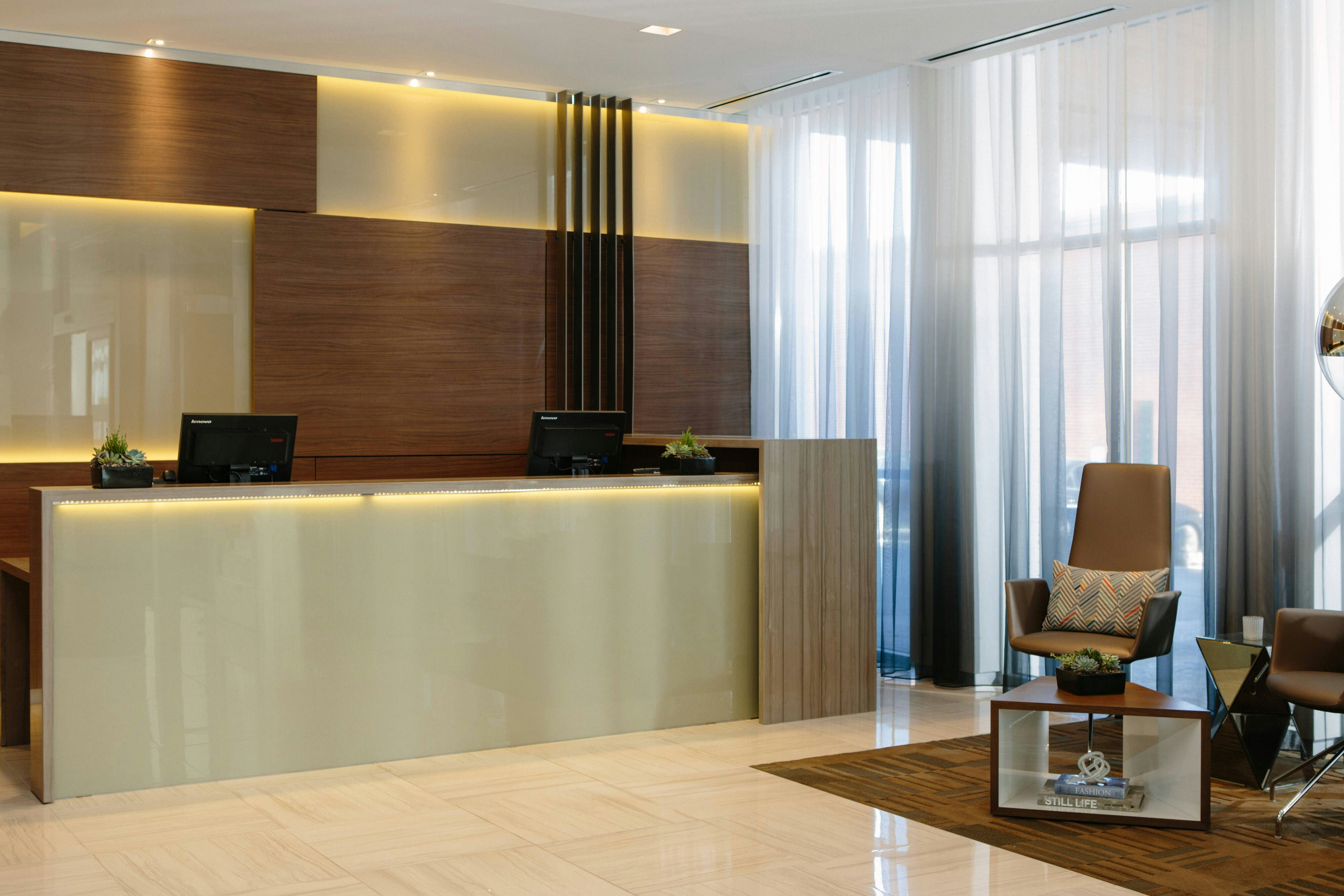 AC Hotel by Marriott Kansas City Plaza 2/10
