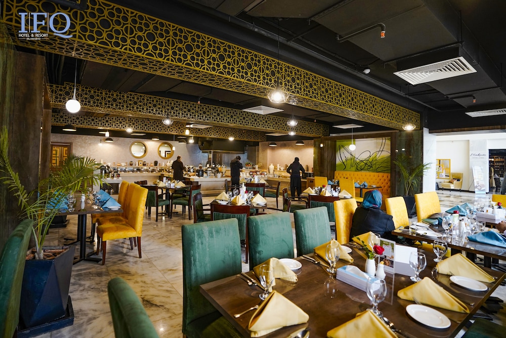 IFQ Hotel & Resort Islamabad 49/65