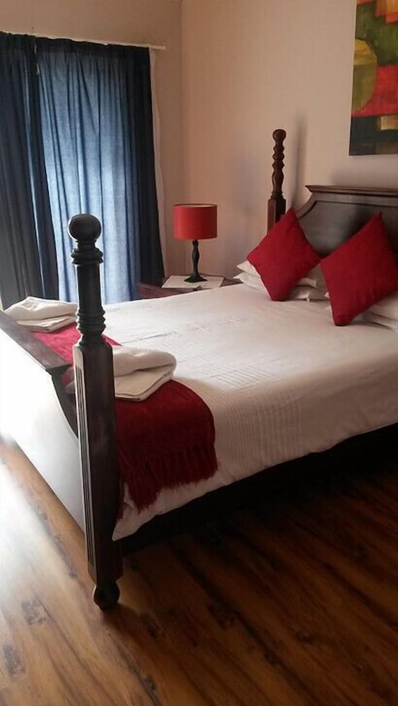 21 On Coetzee Guest House 10/22
