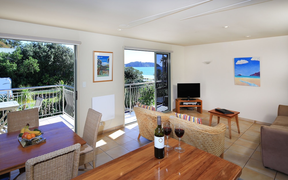 ONETANGI BEACH APARTMENTS 32/69