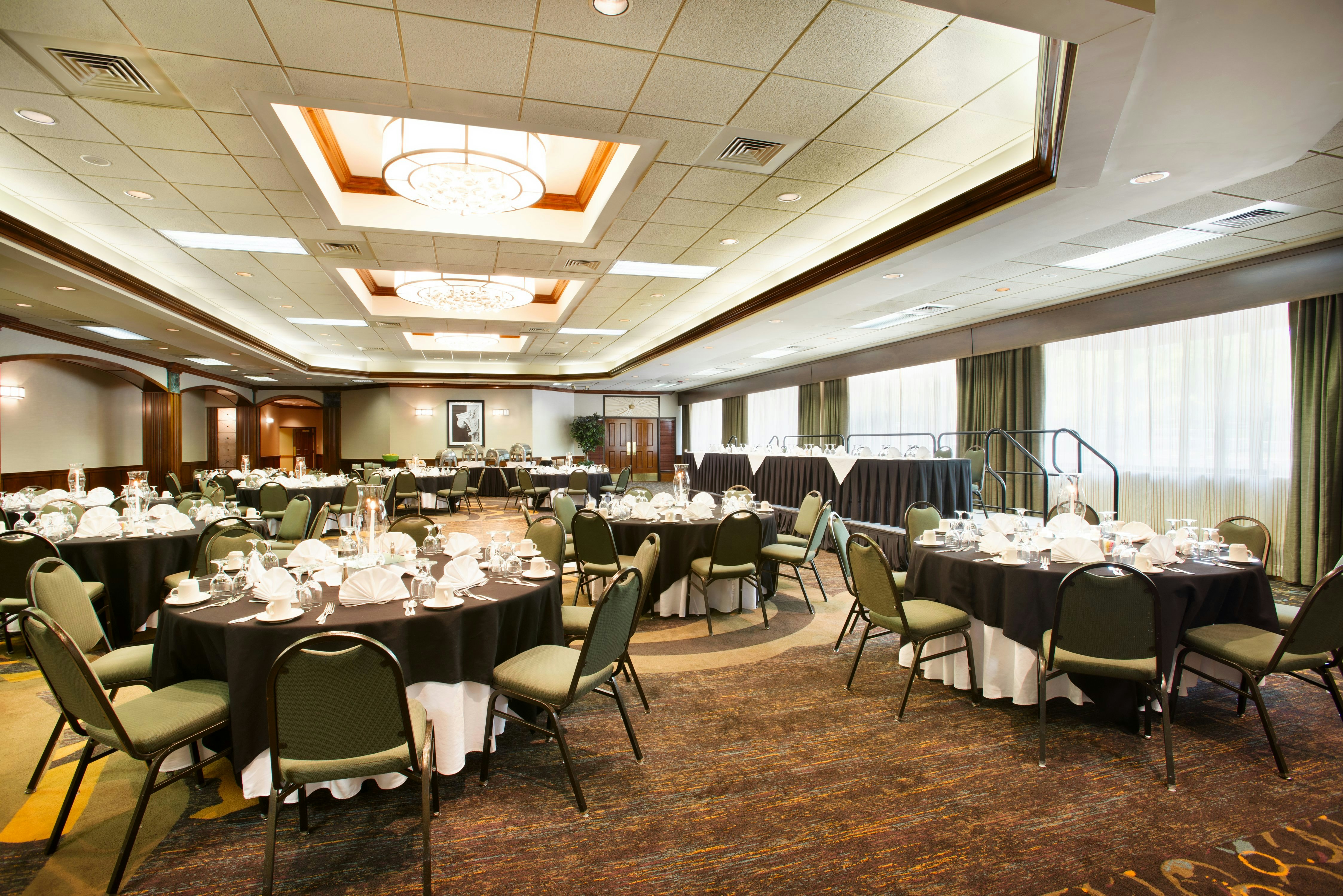 Embassy Suites by Hilton Greensboro Airport 48/52