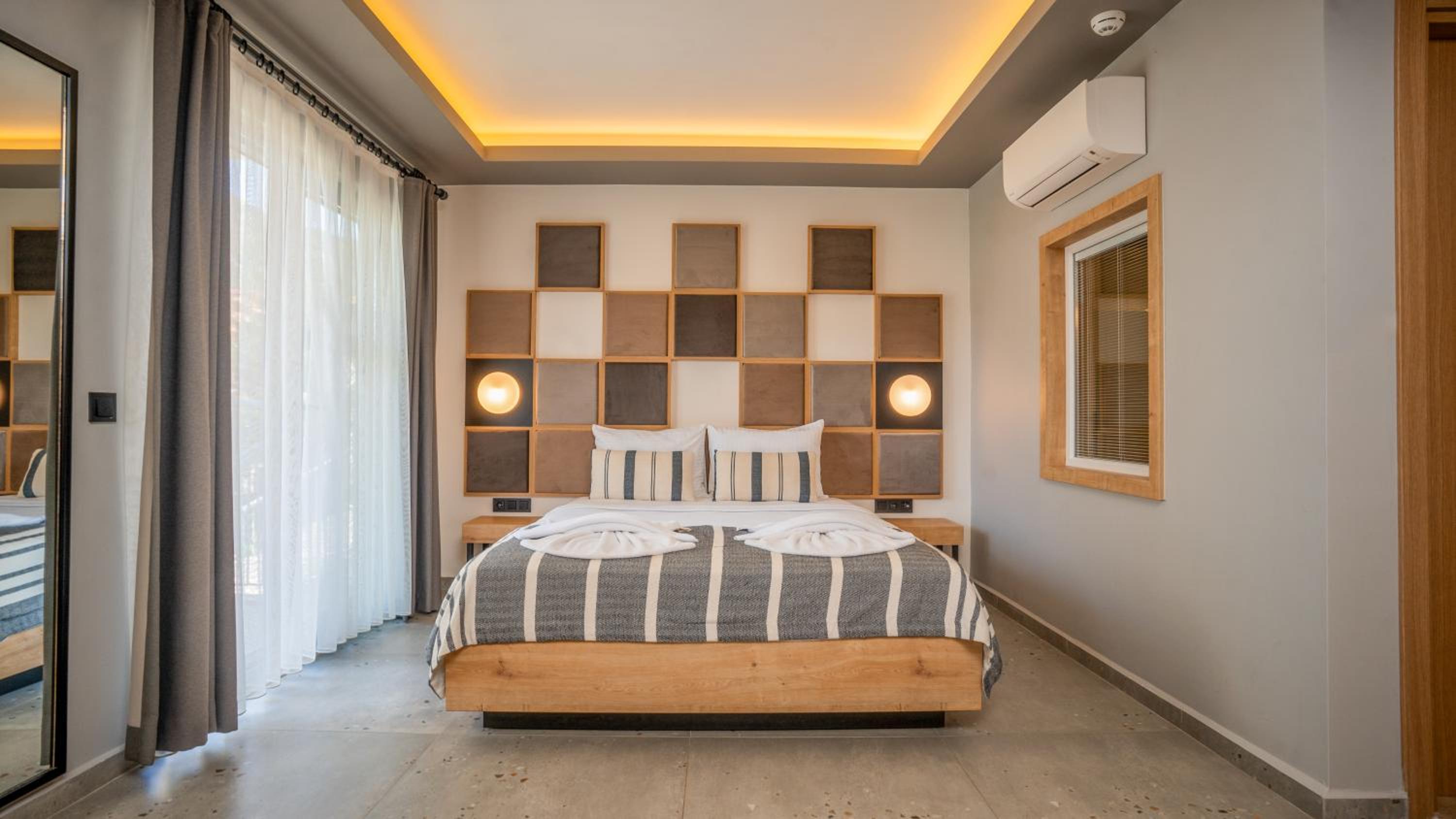 rooms