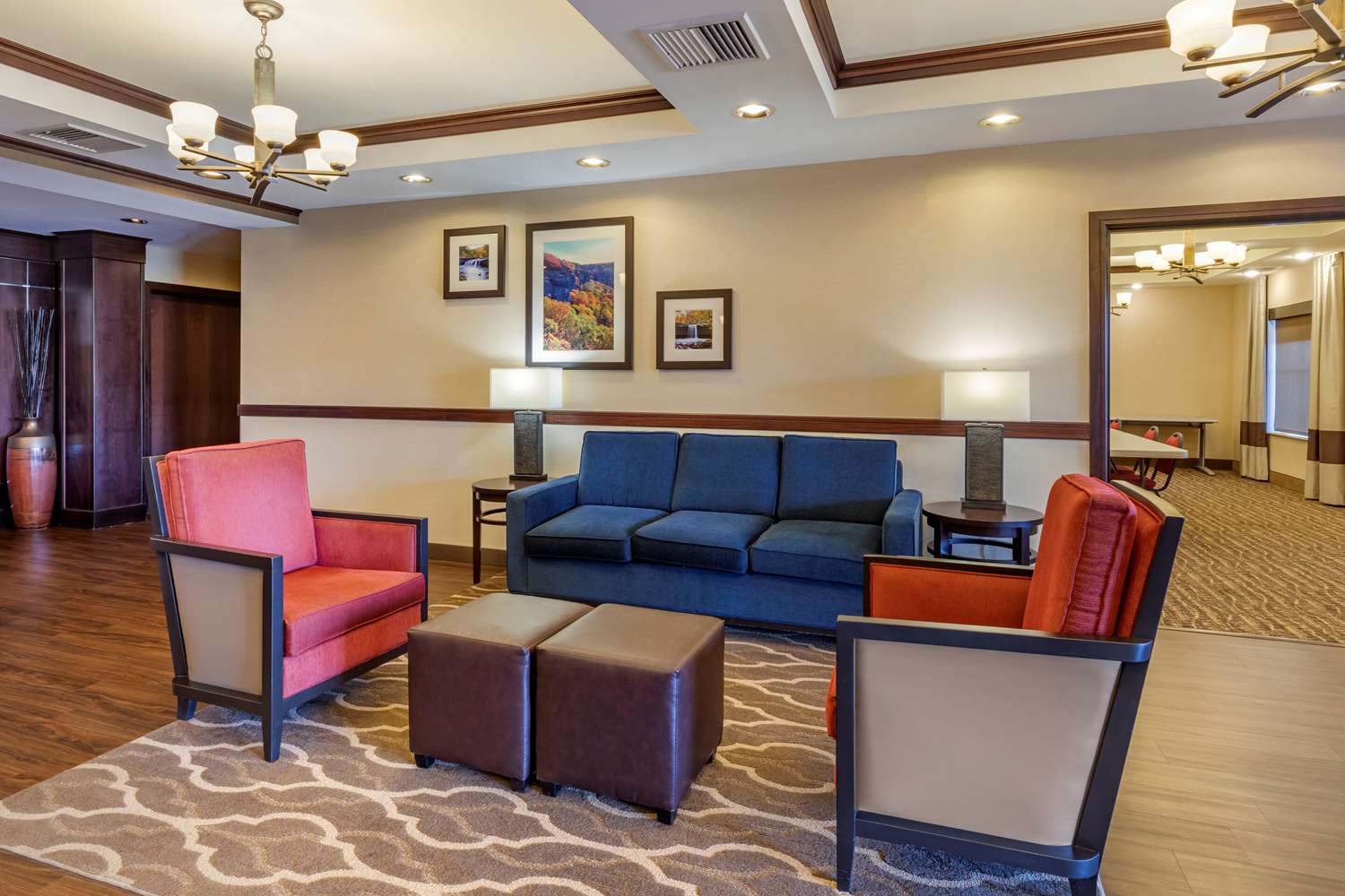 Comfort Inn & Suites Russellville I-40 14/21