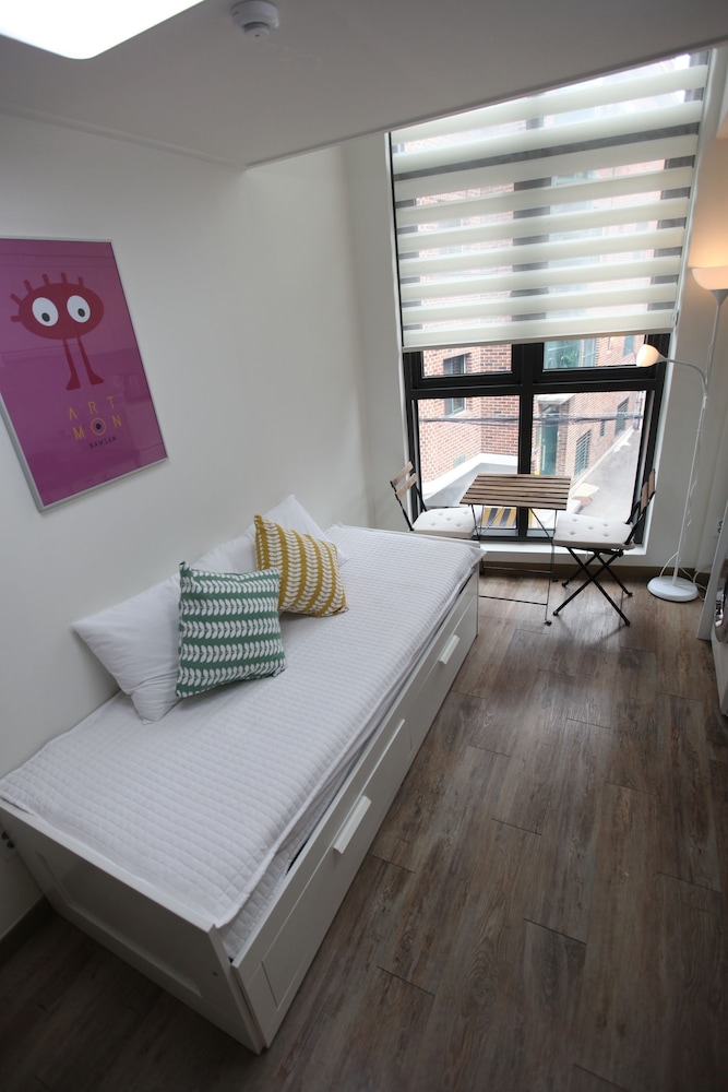Myeongdong Artmonstay Guesthouse 53/74