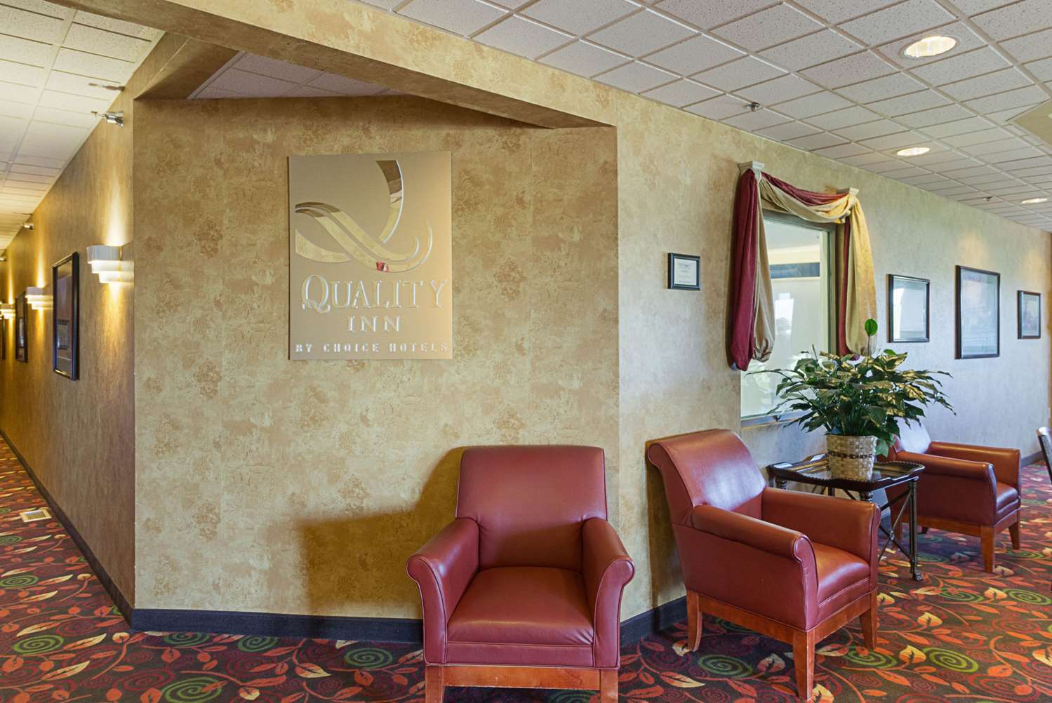 Quality Inn Fairmont 7/28