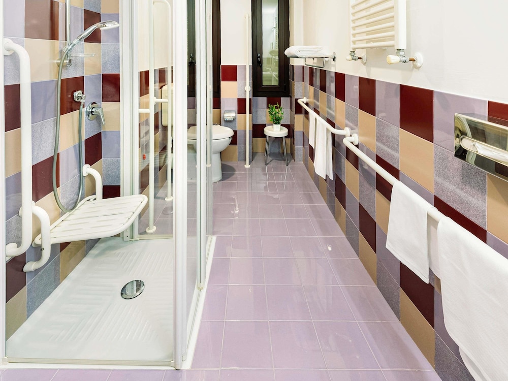 Mercure Roma Piazza Bologna 2/76