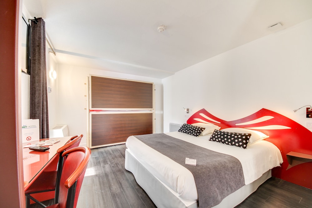 Brit Hotel Porte D Espagne 12/62