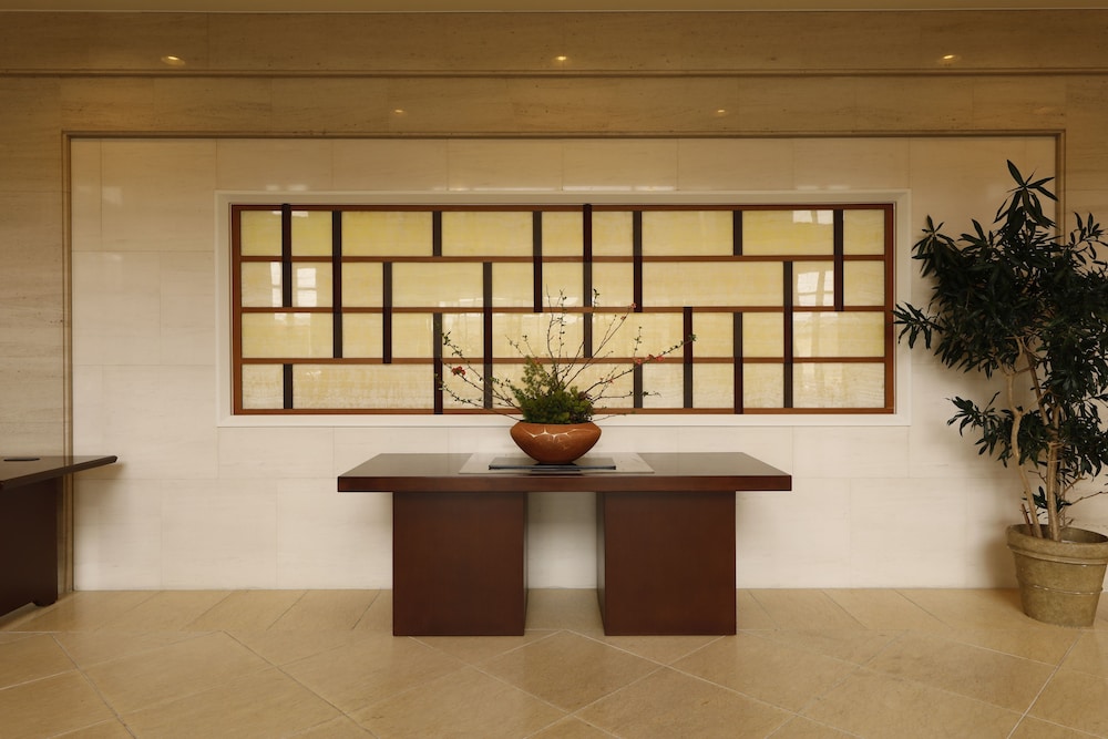 ANA Crowne Plaza Yonago an IHG Hotel (ex ANA Yonago Hotel) 47/53