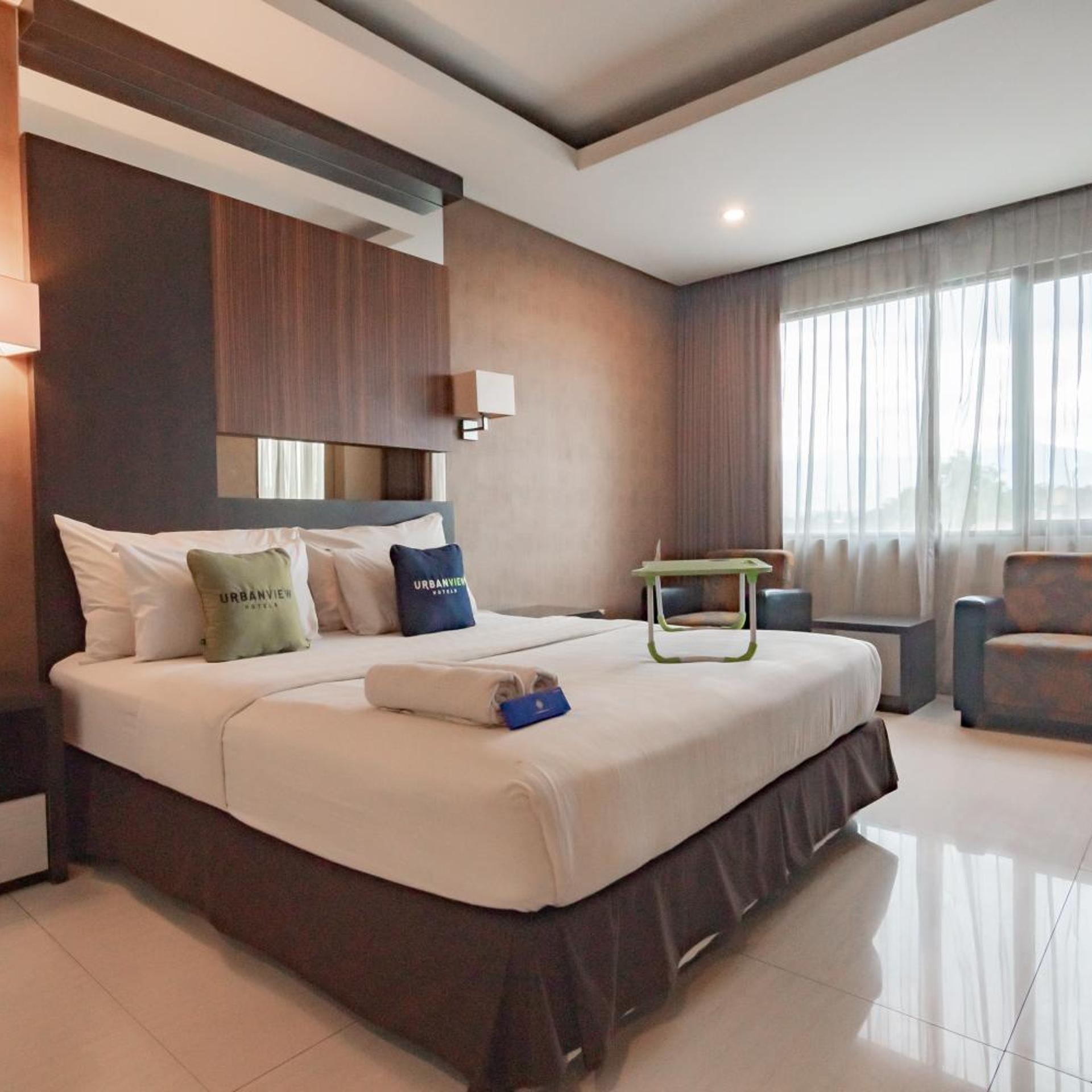 Urbanview Hotel Newton Riau Bandung 25/55