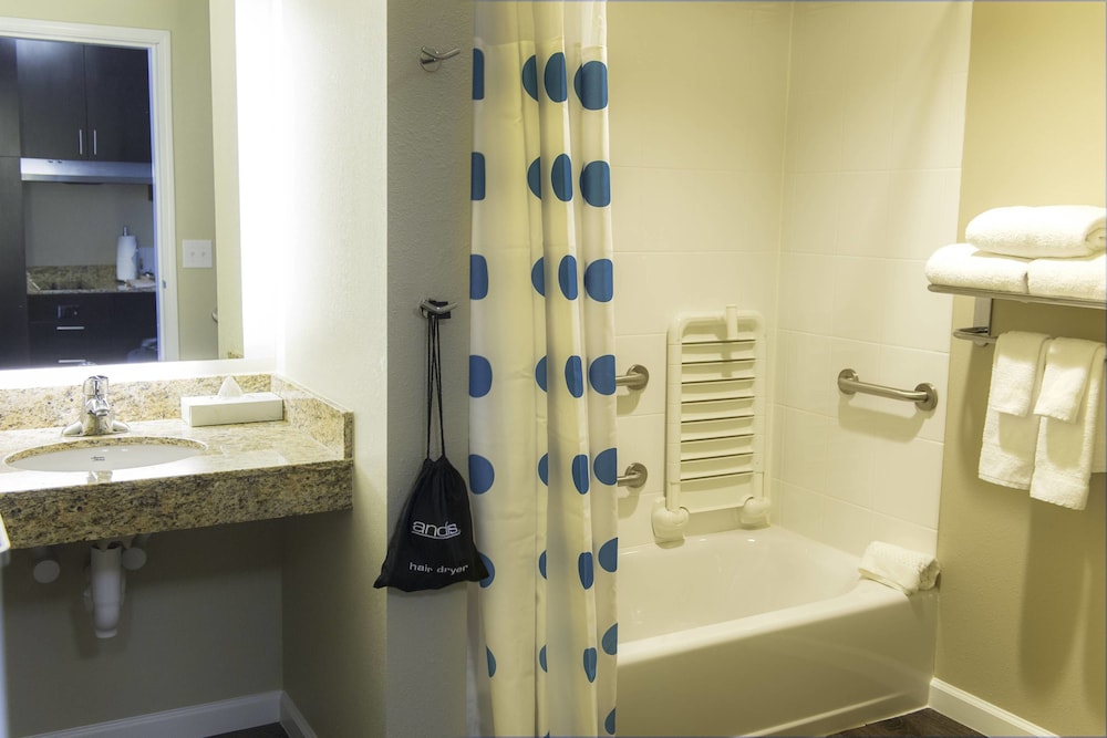 Towneplace Suites Columbia Northwest Harbison 24/51