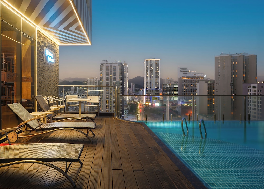 V Hotel Nha Trang 18/50