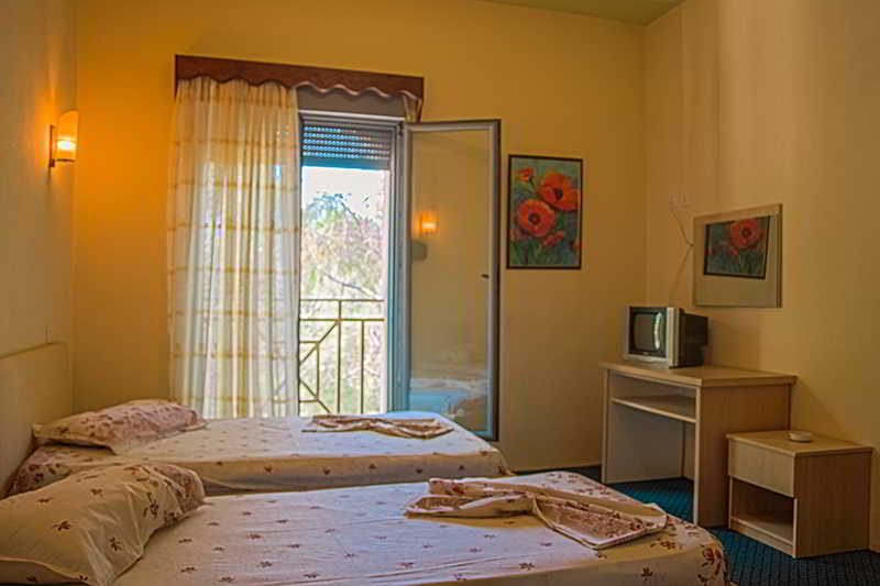 Kriva Hotel 6/24