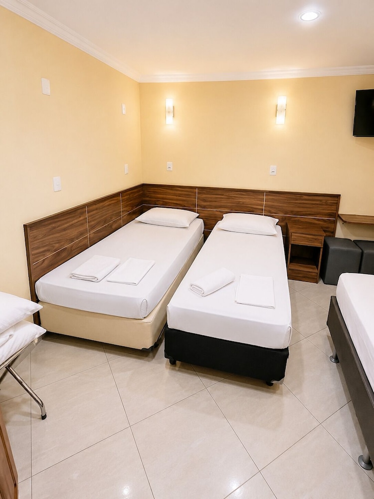 Villa Rica Hotel 28/63