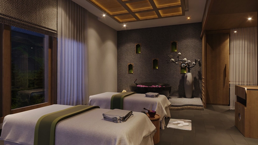 Taj Paro Resort & Spa 12/32