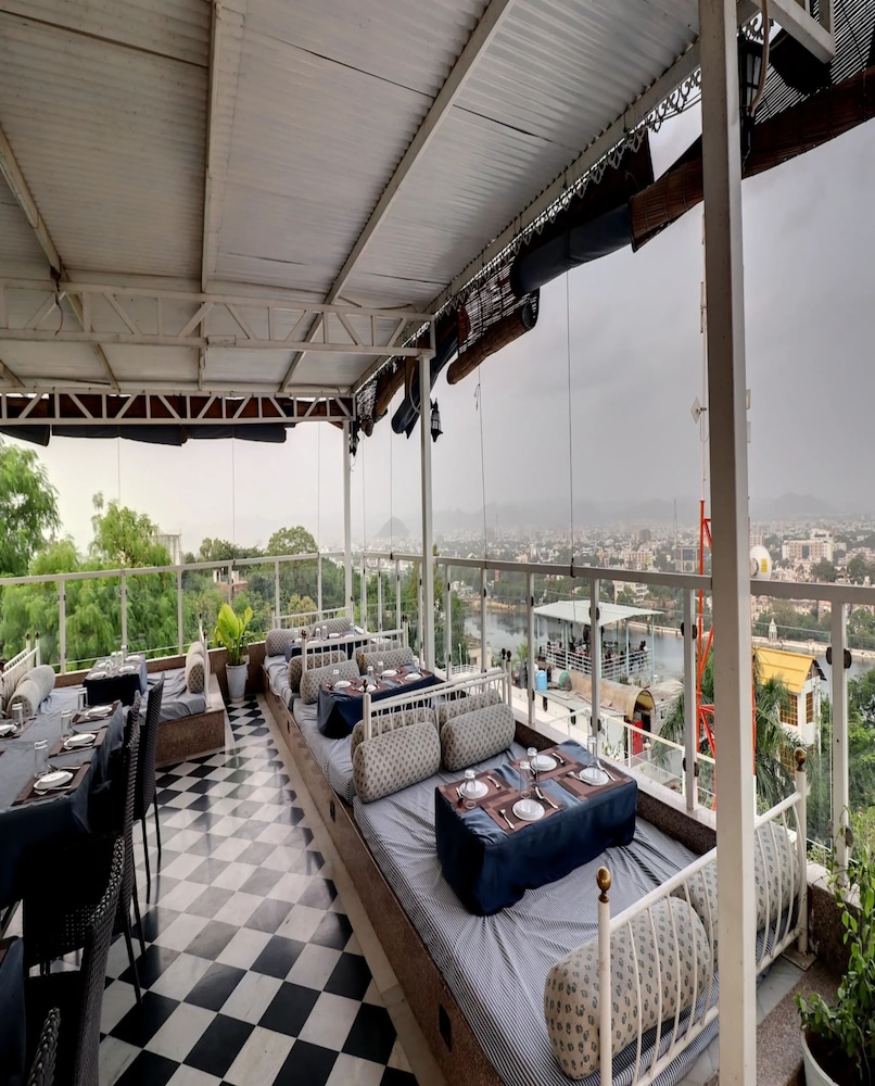 Hotel Darbargarh Udaipur 27/50