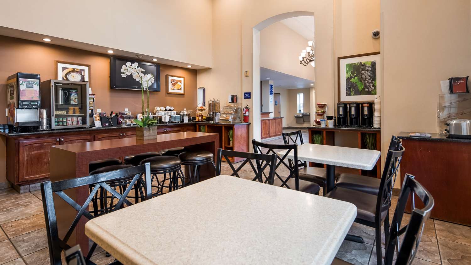 Best Western I-5 Inn & Suites 11/14