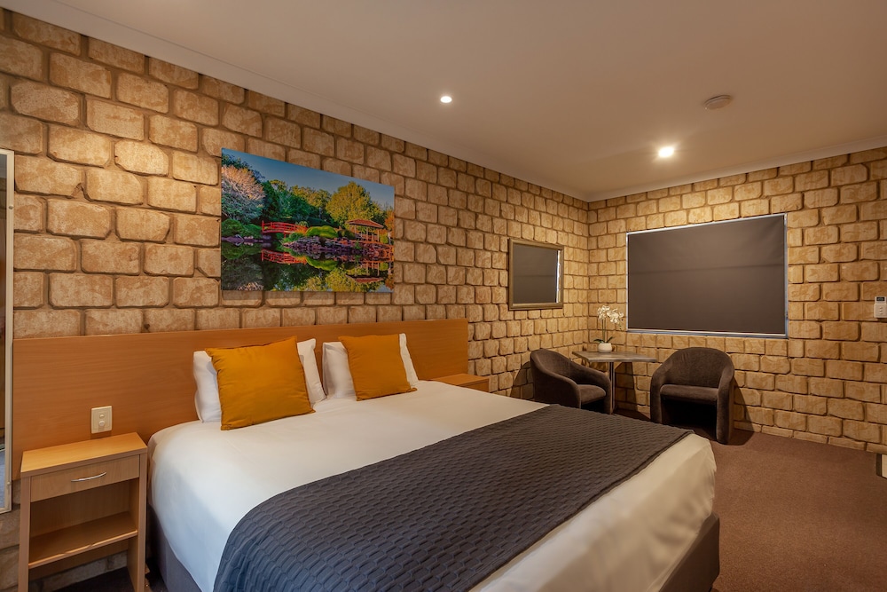 Great Divide Motor Inn 29/49