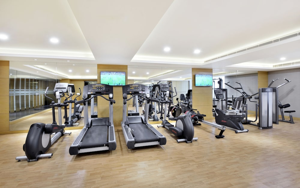 Radisson Blu Faridabad 40/75